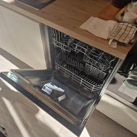 Pastel Blue House X 5 People In Corso Above Metro Montesanto Apartmán Neapol