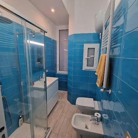 Pastel Blue House X 5 People In Corso Above Metro Montesanto Apartment *